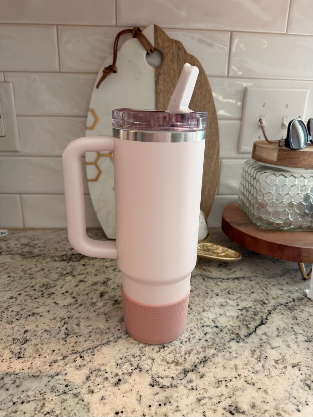 Stanley Flip Straw 30 oz Cup - Picture 4 of 5